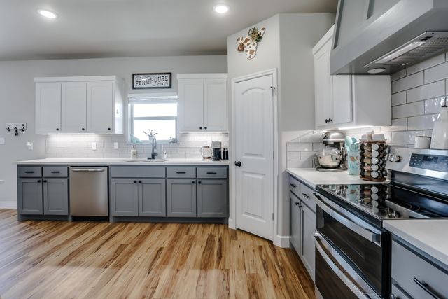 2419 FM 597, Abernathy, TX 79311