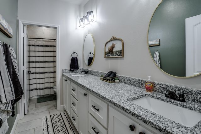 2419 FM 597, Abernathy, TX 79311