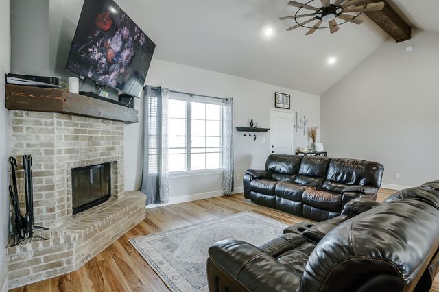 2419 FM 597, Abernathy, TX 79311