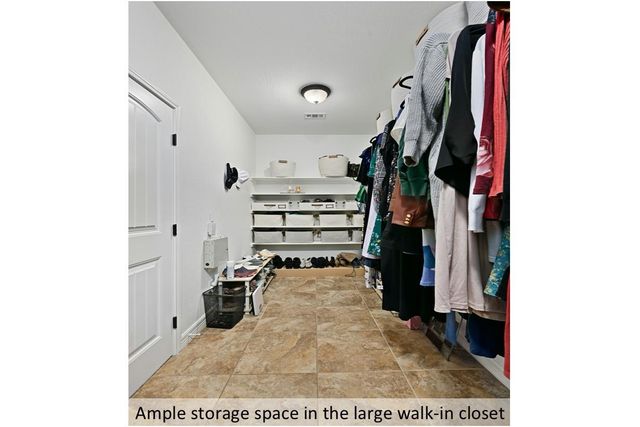 170 Woodland CT, Bastrop, TX 78602