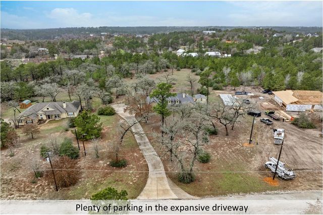 170 Woodland CT, Bastrop, TX 78602