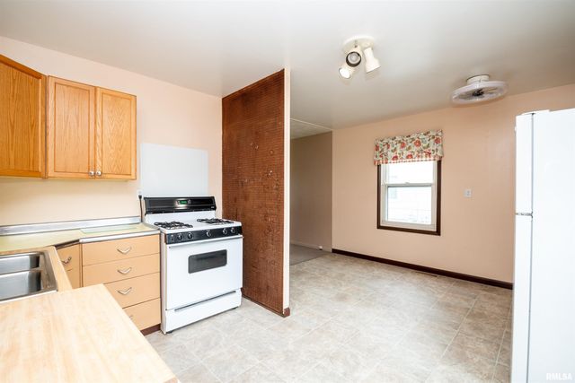 10 PIMLICO Place, Bartonville, IL 61607