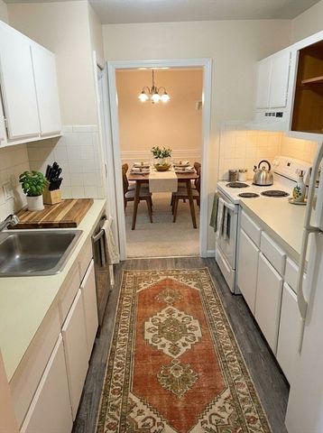 139 King St 306, Franklin, MA 02038