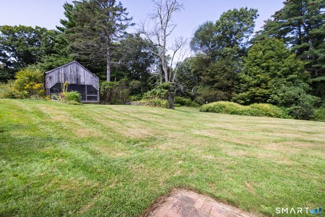 802 Charcoal Avenue, Middlebury, CT 06762