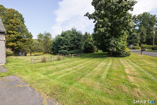802 Charcoal Avenue, Middlebury, CT 06762