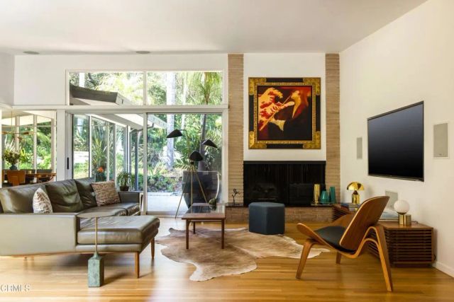 3439 Vosburg Street, Pasadena, CA 91107