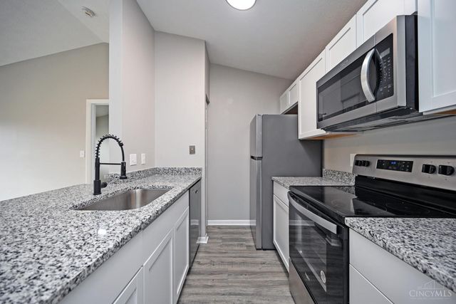 5985 Meadow Creek Drive, Milford, OH 45150