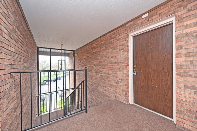 5985 Meadow Creek Drive, Milford, OH 45150