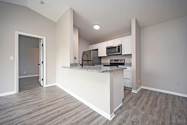 5985 Meadow Creek Drive, Milford, OH 45150