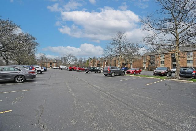 5985 Meadow Creek Drive, Milford, OH 45150