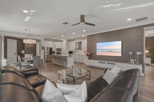 4122 Rosa Drive, Deerfield Beach, FL 33064