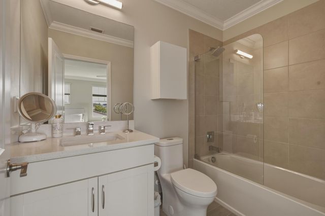 4122 Rosa Drive, Deerfield Beach, FL 33064