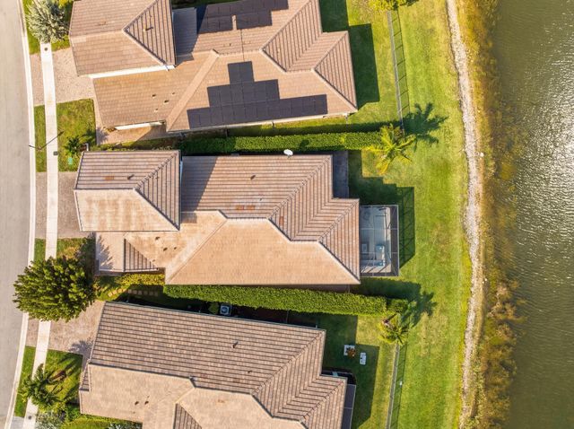 4122 Rosa Drive, Deerfield Beach, FL 33064