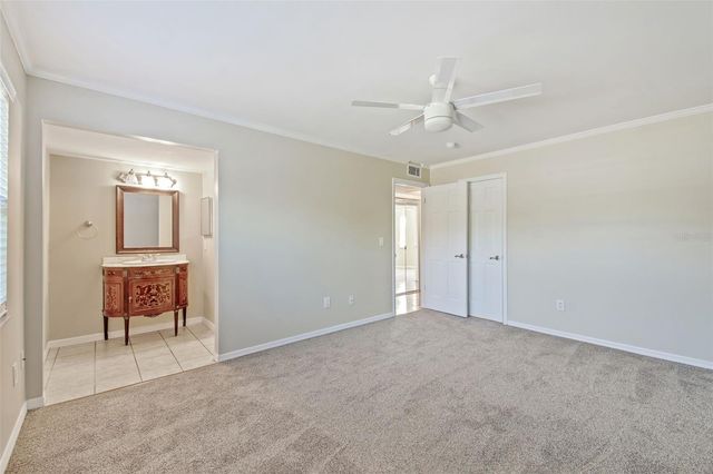 3402 LATANIA DRIVE 322, Tampa, FL 33618