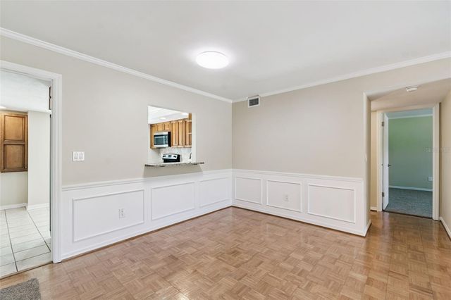 3402 LATANIA DRIVE 322, Tampa, FL 33618