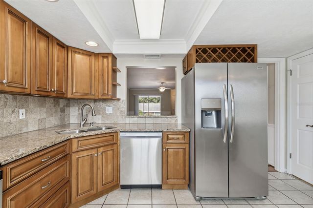 3402 LATANIA DRIVE 322, Tampa, FL 33618