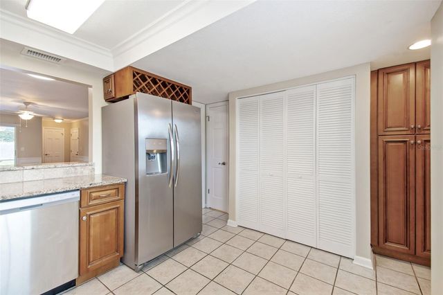 3402 LATANIA DRIVE 322, Tampa, FL 33618