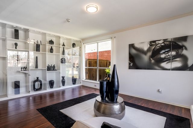 706 Gentry Drive, Arlington, TX 76018