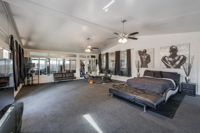 706 Gentry Drive, Arlington, TX 76018