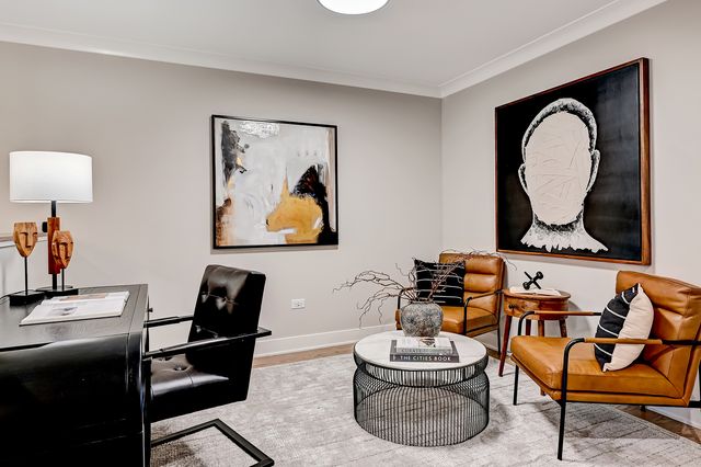 131 Harding Court, Glen Ellyn, IL 60137