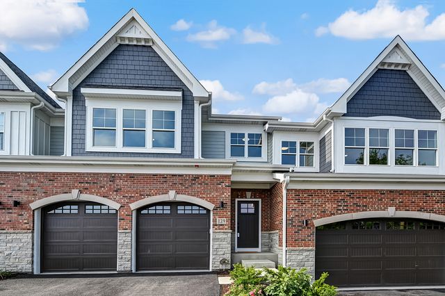 131 Harding Court, Glen Ellyn, IL 60137