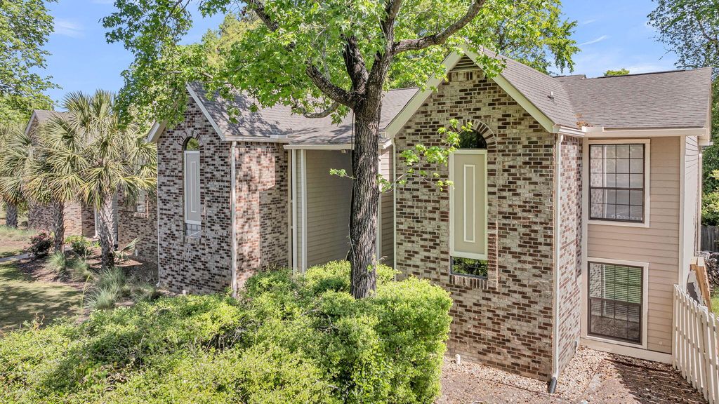 Image 37 of property listing at 1866 Montclair Drive Unit D, Mount Pleasant, SC 29464