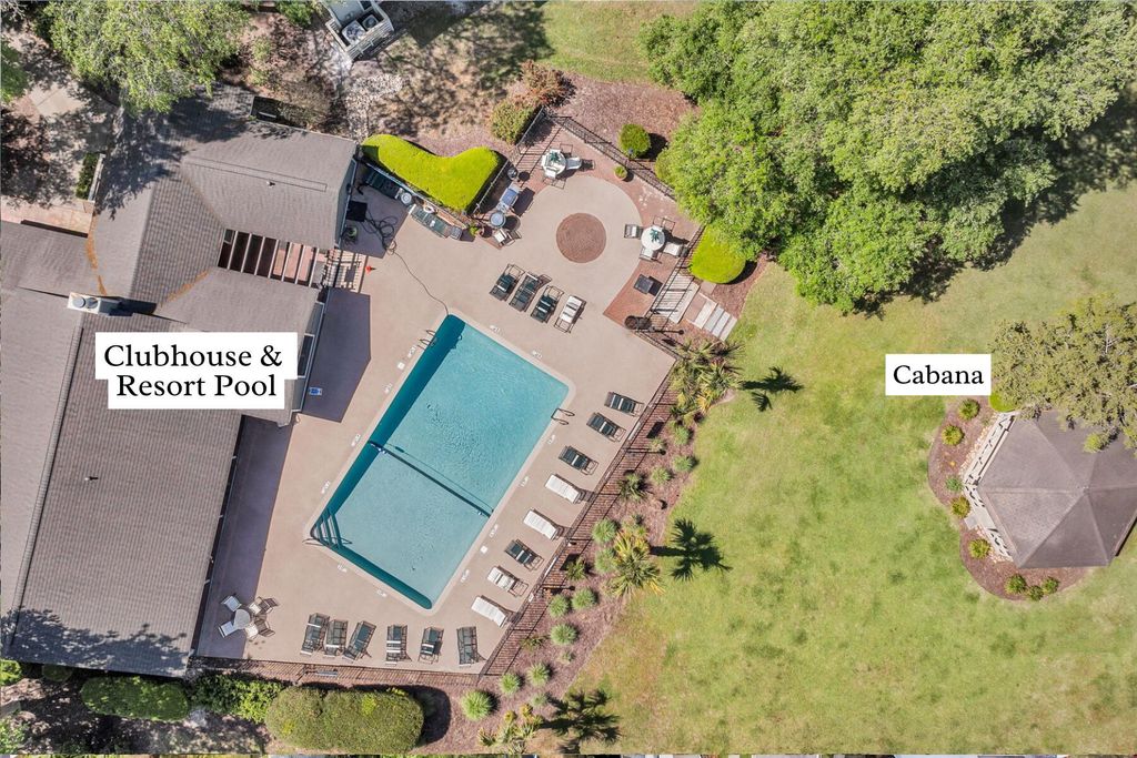 Image 5 of property listing at 1866 Montclair Drive Unit D, Mount Pleasant, SC 29464