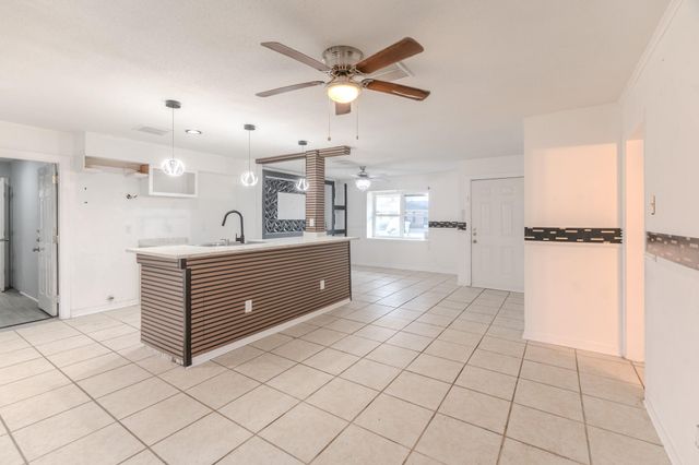 14238 Juliedale Dr, Humble, TX 77396