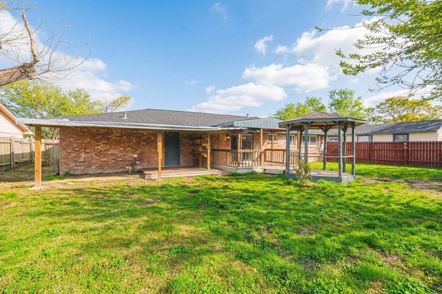 14238 Juliedale Dr, Humble, TX 77396