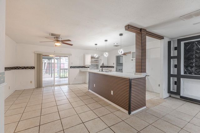 14238 Juliedale Dr, Humble, TX 77396