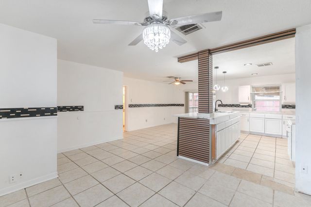 14238 Juliedale Dr, Humble, TX 77396