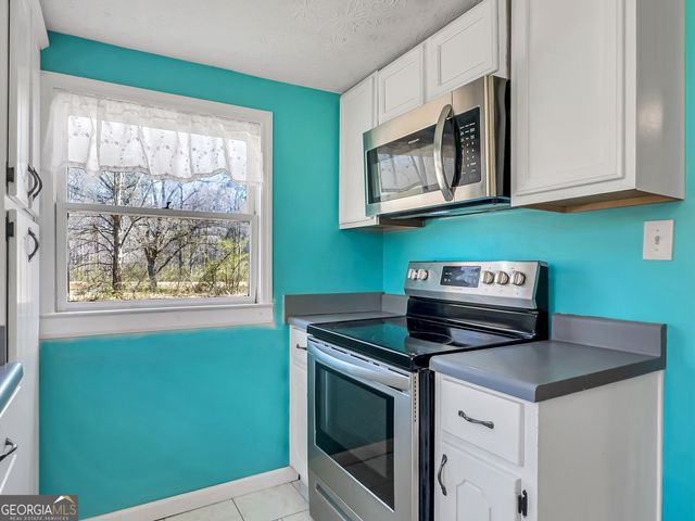 927 Dean Patrick Road, Locust Grove, GA 30248