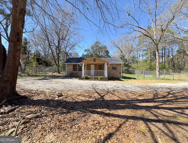 927 Dean Patrick Road, Locust Grove, GA 30248