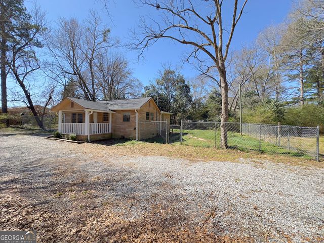 927 Dean Patrick Road, Locust Grove, GA 30248