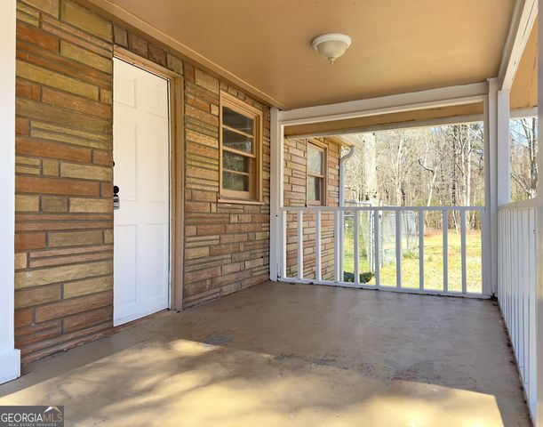 927 Dean Patrick Road, Locust Grove, GA 30248
