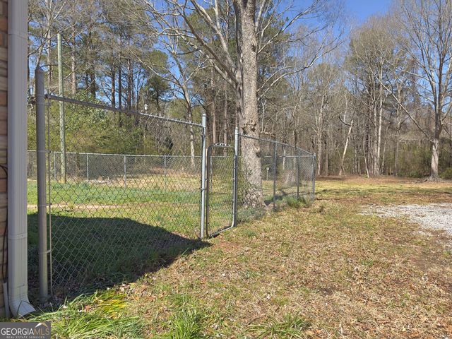 927 Dean Patrick Road, Locust Grove, GA 30248