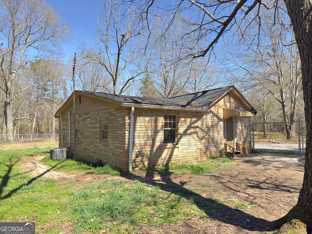 927 Dean Patrick Road, Locust Grove, GA 30248