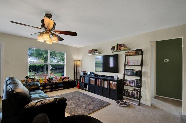 615 Salma Court, Houston, TX 77073