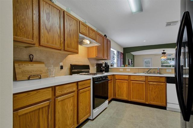 615 Salma Court, Houston, TX 77073