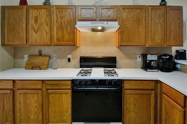 615 Salma Court, Houston, TX 77073