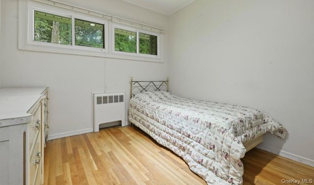 578 Richmond Road, East Meadow, NY 11554