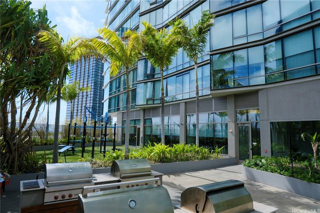 1001 Queen Street 3405, Honolulu, HI 96814