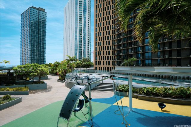 1001 Queen Street 3405, Honolulu, HI 96814