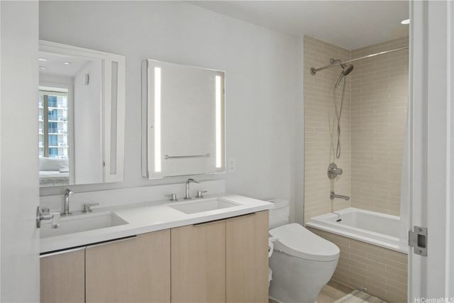 1001 Queen Street 3405, Honolulu, HI 96814