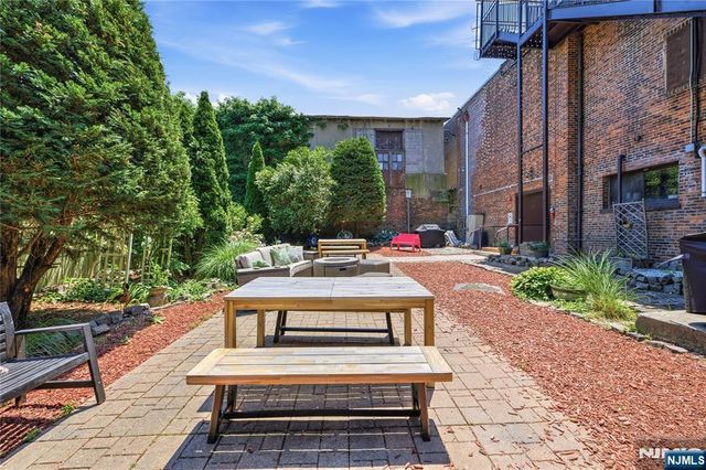 300 Communipaw Avenue 160, Jersey City, NJ 07304