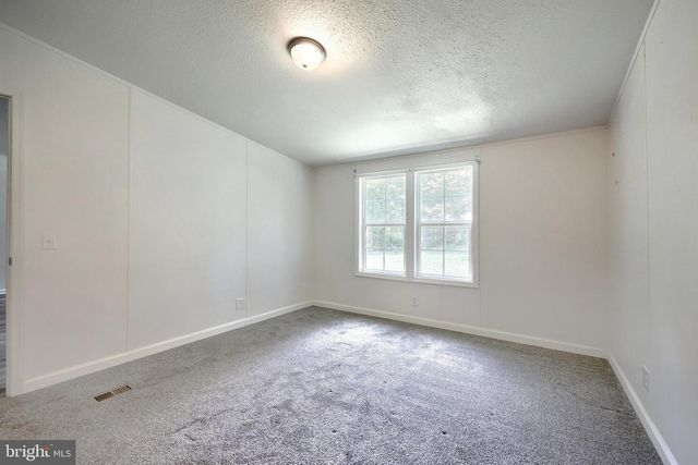 76 LAUREL DR, Airville, PA 17302