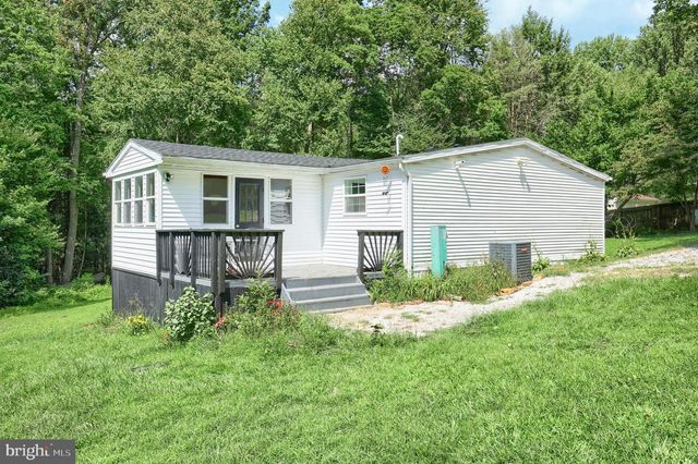76 LAUREL DR, Airville, PA 17302