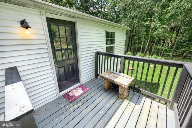 76 LAUREL DR, Airville, PA 17302