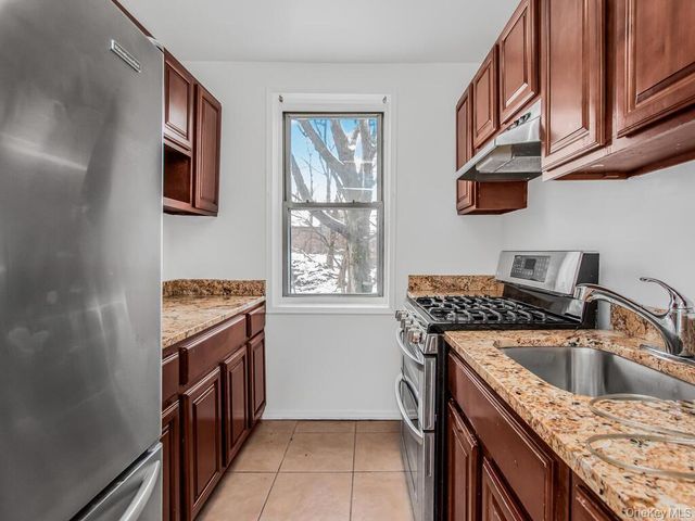 6601 Broadway 6i, Bronx, NY 10471