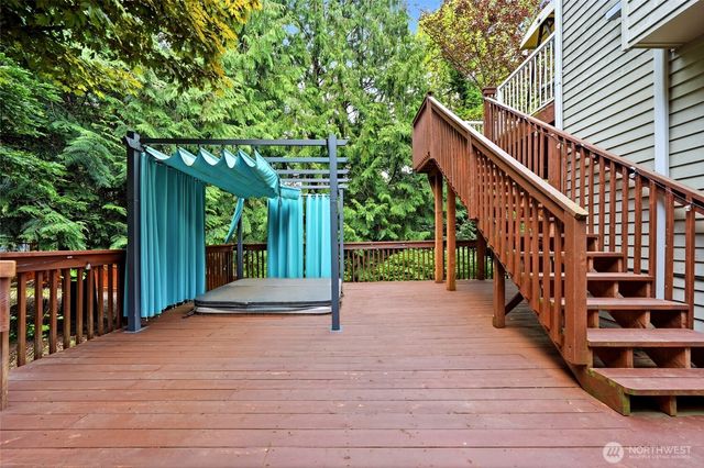 12326 24th Avenue NE, Seattle, WA 98125